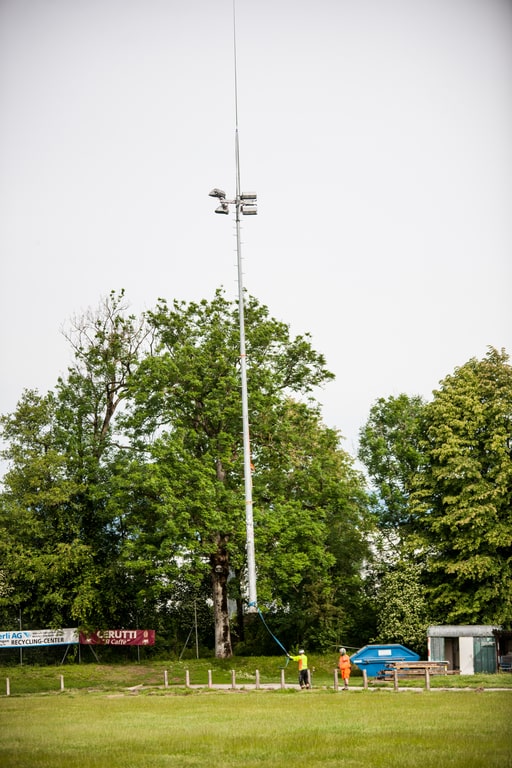22.05.2020; Langenthal;  News; Demontage Flutlichtanlage;  (André Grossenbacher/FC Langenthal Official)