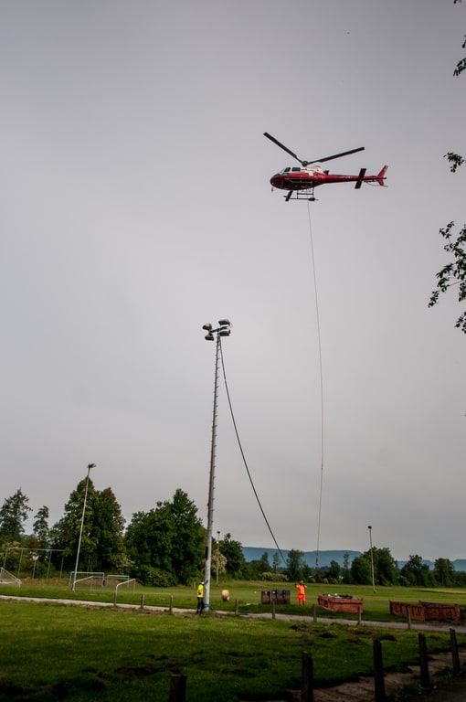 22.05.2020; Langenthal;  News; Demontage Flutlichtanlage;  (André Grossenbacher/FC Langenthal Official)